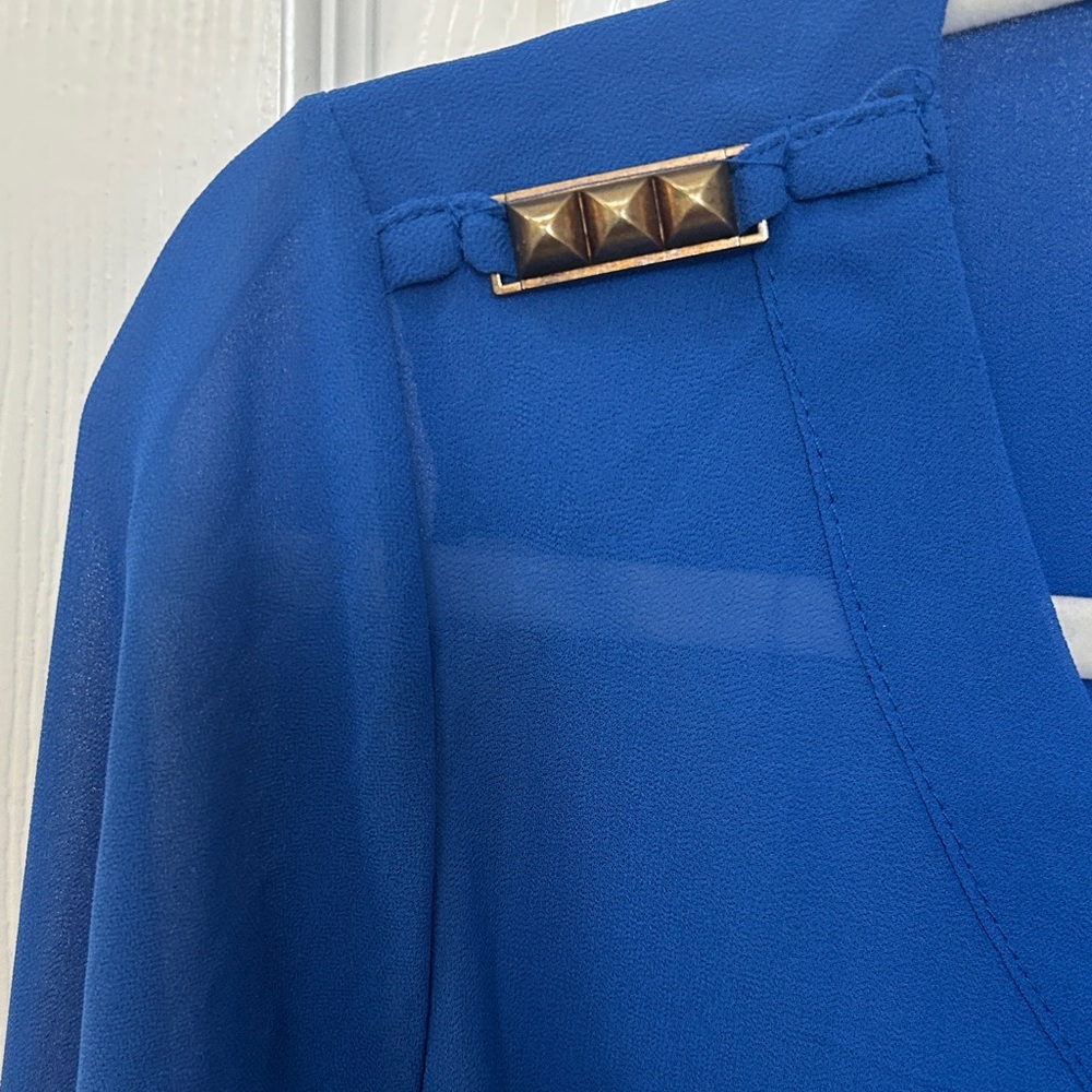 Blue Women's Top - Picture 3 of 6
